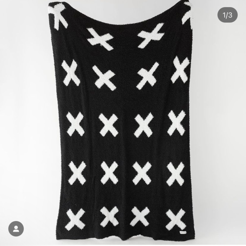 Sarah Lou Co Plush Reversible Blanket in Onyx Discontinued Price FIRM